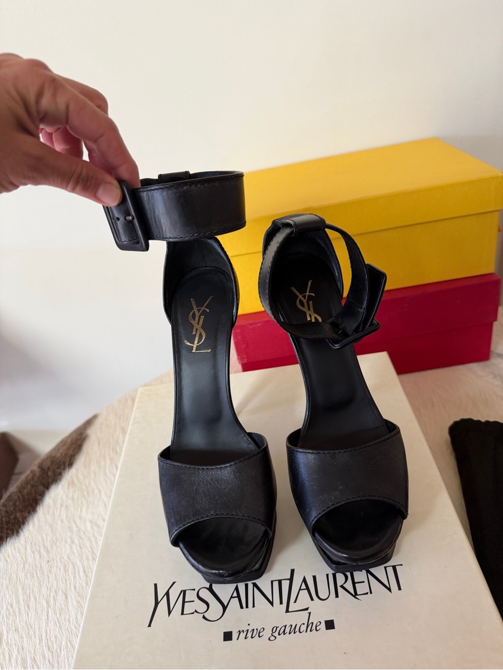 YSL leather heels. Size 37